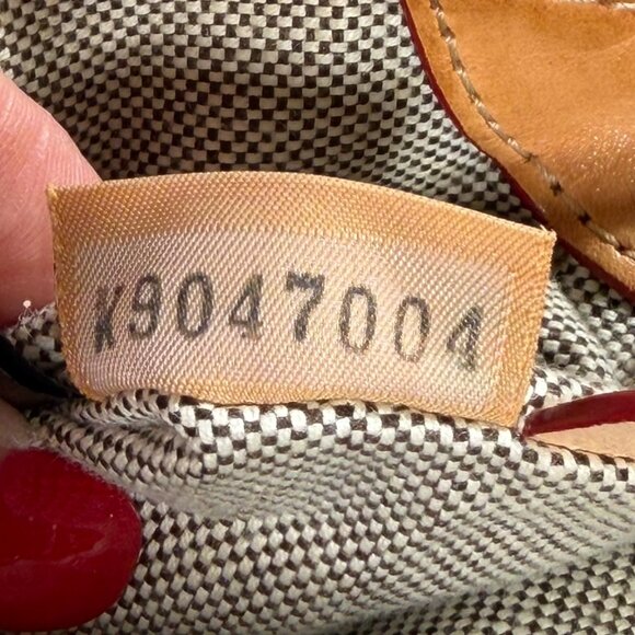 Dooney & Bourke Dillen Double Pocket Satchel — White comes with Strap - Picture 12 of 15